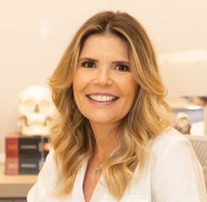 Dra. Cristina Graneiro
